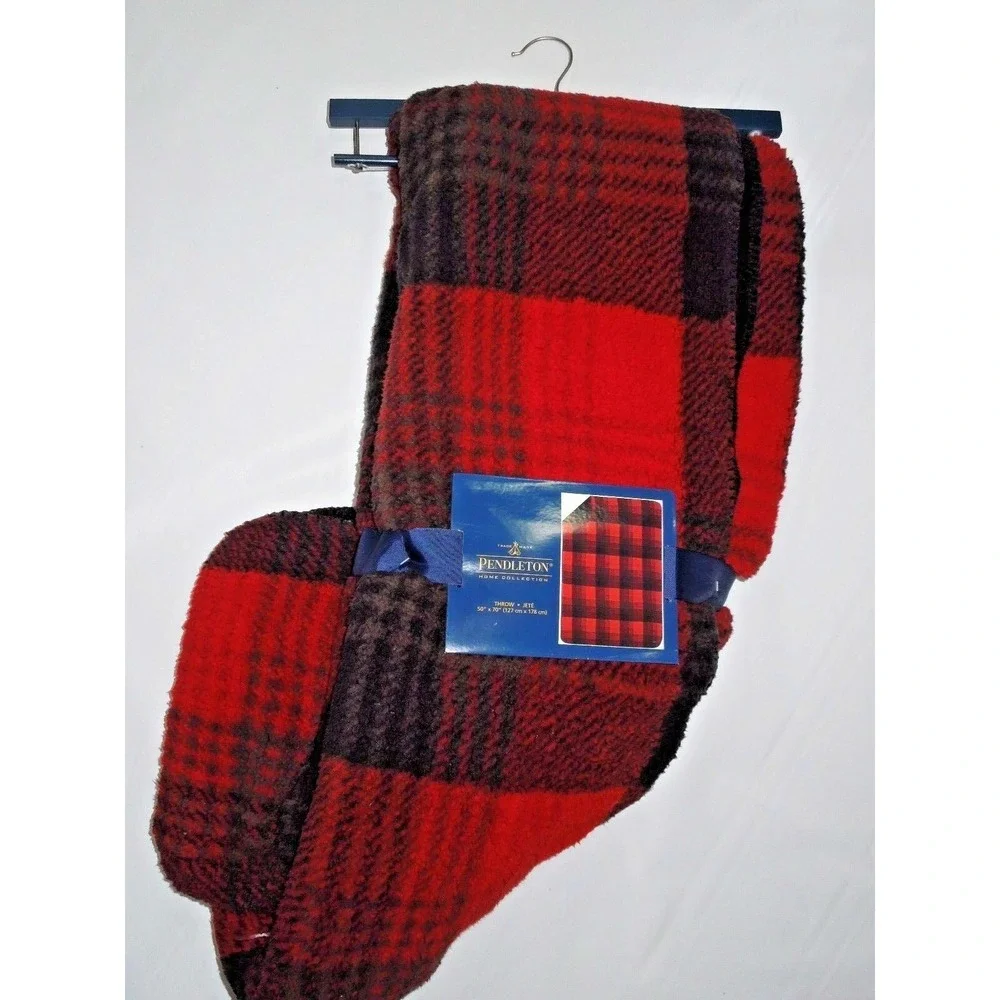 Pendleton Red Buffalo‎ Plaid Sherpa to Fleece reversible Blanket throw 50 x 70